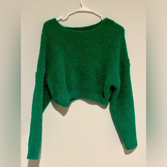 SHEIN Sweaters - Green Short Sweater, Size M